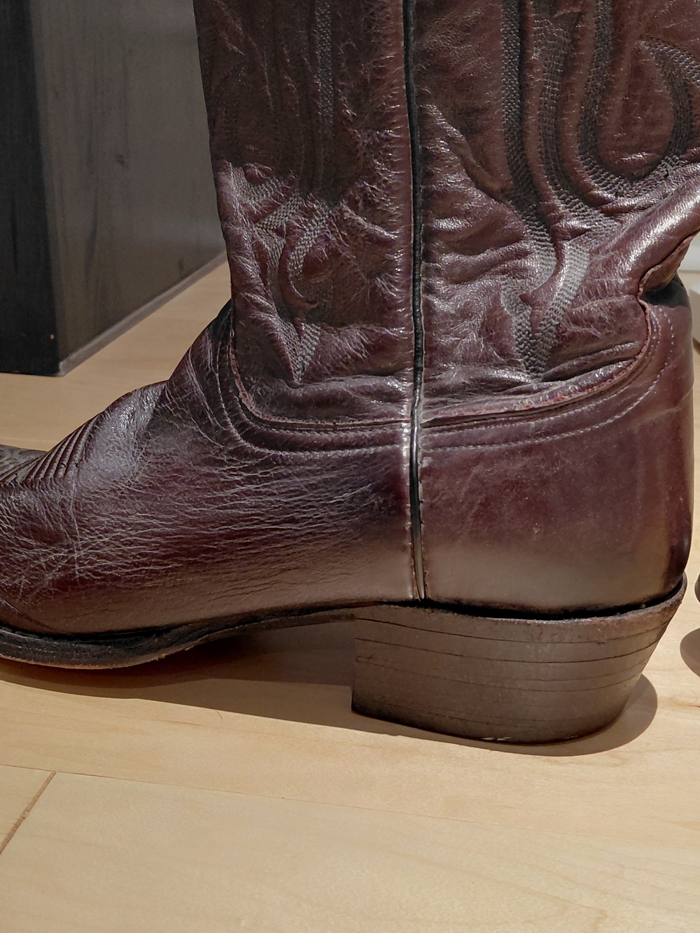 Lucchese Men's Dark Brown Leather Western Boots - Picture 4 of 8